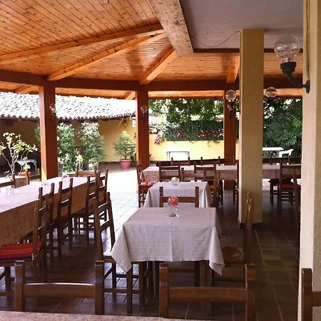 Ristorante מלון Carenno